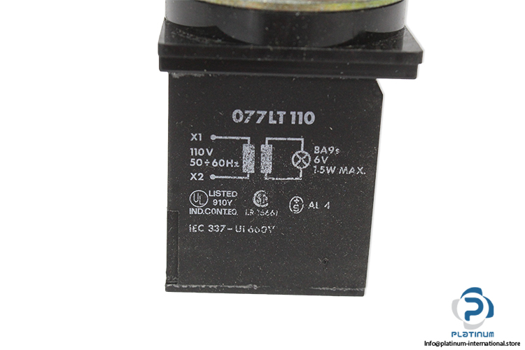general-electric-077LT110-lamp-holder(new)-1