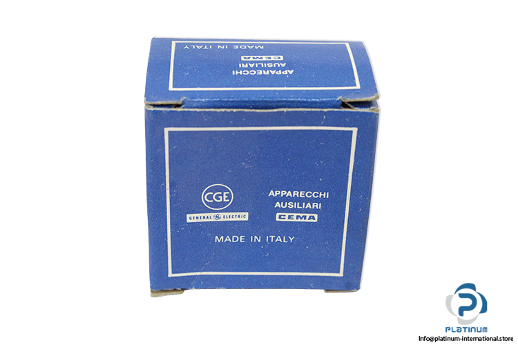 general-electric-077LT110-lamp-holder(new)-3