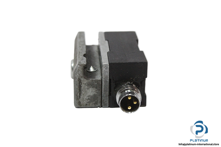 festo-150847-proximity-sensor-(Used)-1