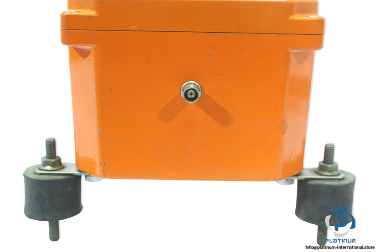 hbc-radiomatic-fse-716-radio-transmitter(new)-2