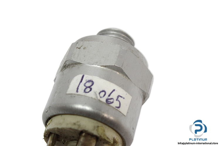 euroswitch-4633612t-pressure-switch(used)-2