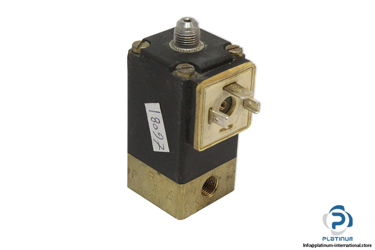 Burkert-311-c-220v-50hz-dn2-pn0-10bar-direct-acting-solenoid-valve(used)