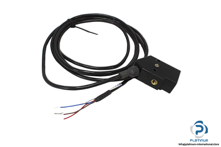 hird-brown-C12P-photoelectric-sensor-(new)