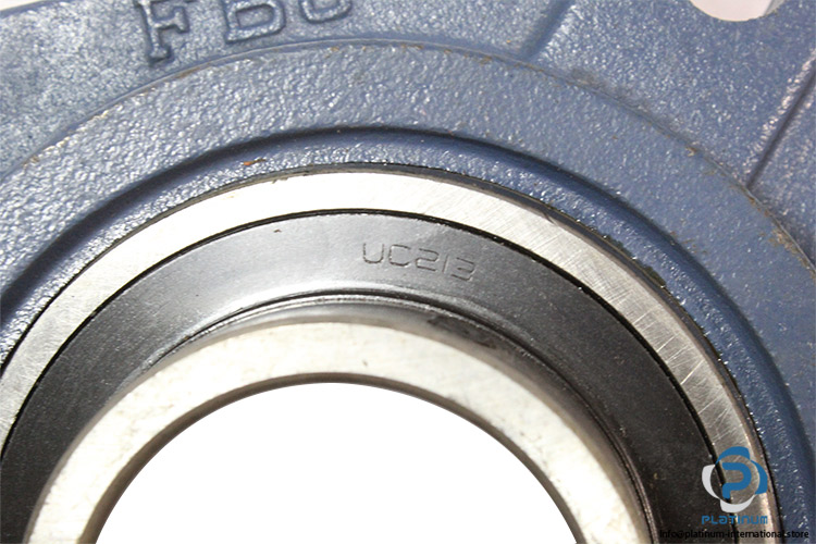 fbj-UCF-213-square-flange-ball-bearing-unit-(new)-3