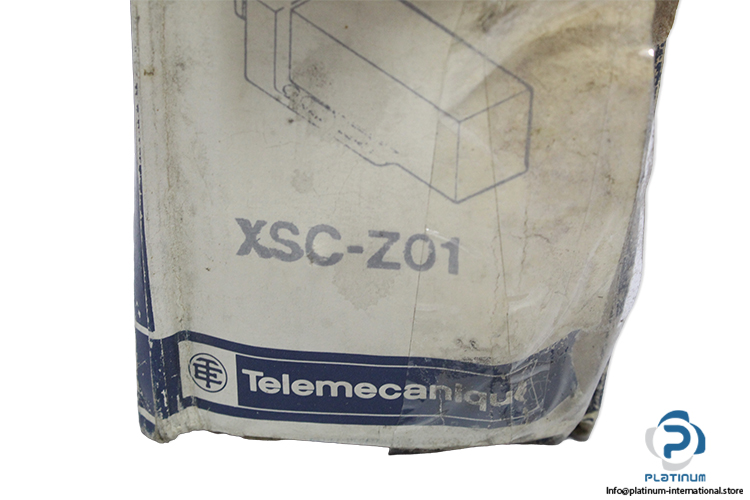 telemecanique-xsc-z01-outer-cover(new-carton)-2