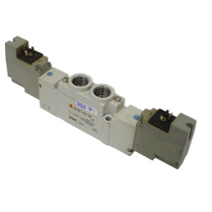 smc-SY7220-5Y0-02F-double-solenoid-valve-(Used)