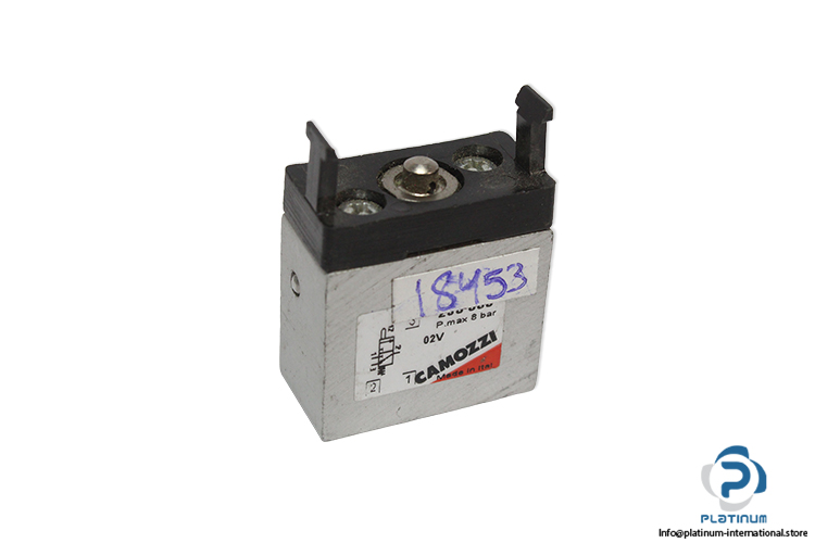 Camozzi-235-000-mechanical-valve(used)