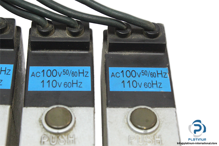 Konan-453z203c-valve-manifold-with-5-valves(used)-3