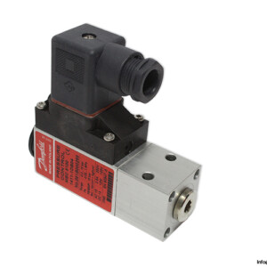 Danfoss MBC 5100 / 061B000266 Pressure Switch