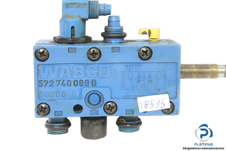 Wabco-5727400990-solenoid-valve(used)-1