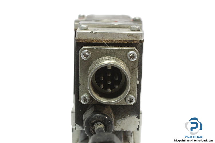 Rexroth-r900949222-proportional-directional-valve(used)-1