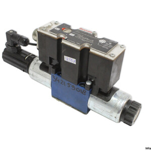 Rexroth-r900976811-proportional-directional-valve(used)