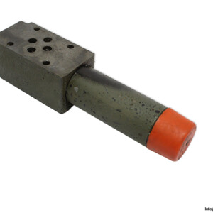 Rexroth-r900483786-solenoid-operated-directional-valve(used)