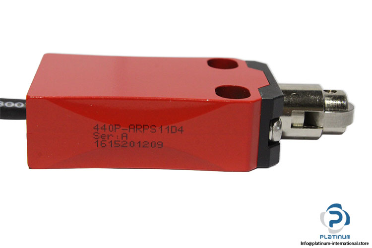 allen-bradley-440P-ARPS11D4-safety-limit-switch-(New)-3