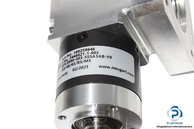 neugart-wple040-003-sssa3ab-y9204063b5m5-right-angle-gearbox(new)-3