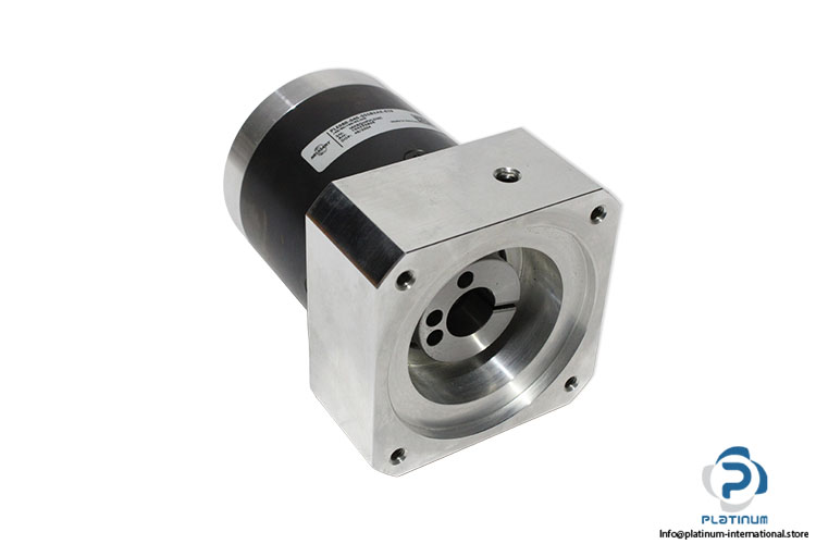 neugart-PLE080-040-SSSB3AE-E194080100B5M6-right-angle-gearbox(new)-2