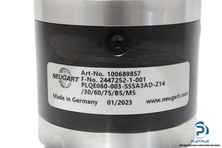 neugart-PLQE060-003-SSSA3AD-Z14306075B5M5-right-angle-gearbox(new-carton)-2