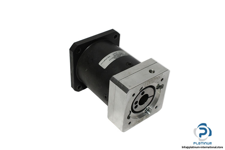 neugart-PLQE080-015-SSSA3AE-Y14306075B5M5-right-angle-gearbox(new)-1