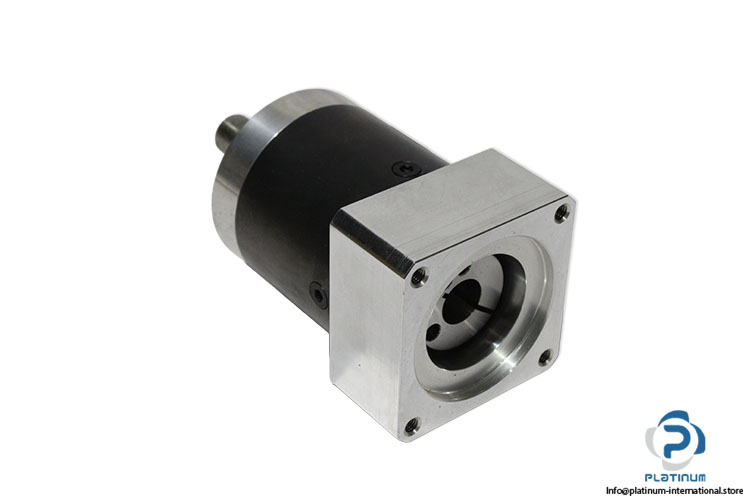 neugart-PLE60-right-angle-gearbox(new-carton)-1