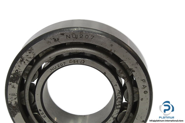 fag-NU-207-cylindrical-roller-bearing-(used)-1