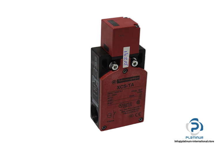 telemecanique-XCS-TA891-safety-switch-(Used)
