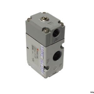 SMC VPA342-1-02FA AIR Operated Valve