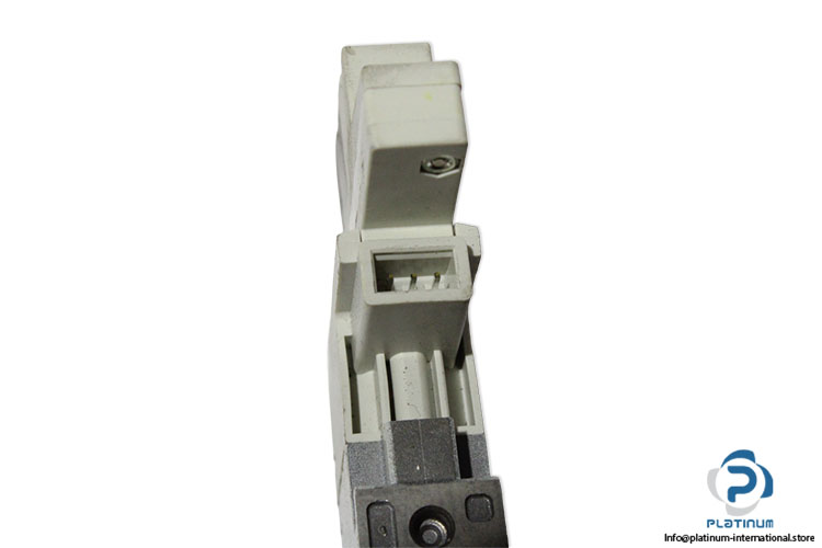 smc-VQC2101N-51-solenoid-valve-(New)-2
