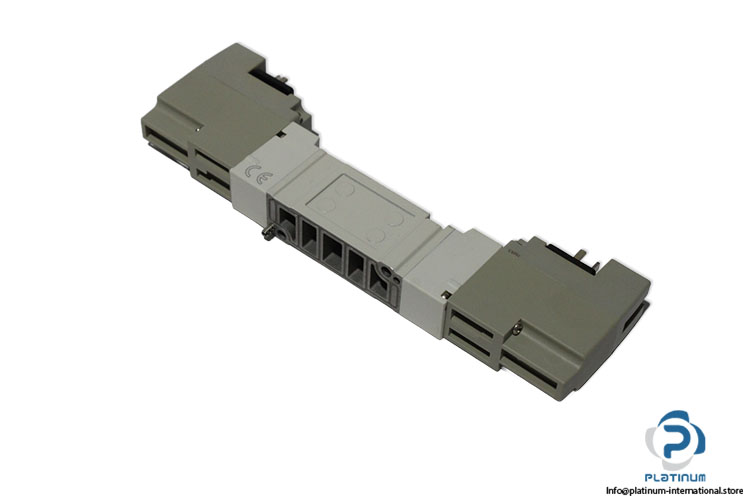 smc-SY5240-5YO-Q-solenoid-valve-(New)-1