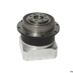 neugart-PLFN064-010-SSSD3AD-Z14305070B5M4-right-angle-gearbox(new)