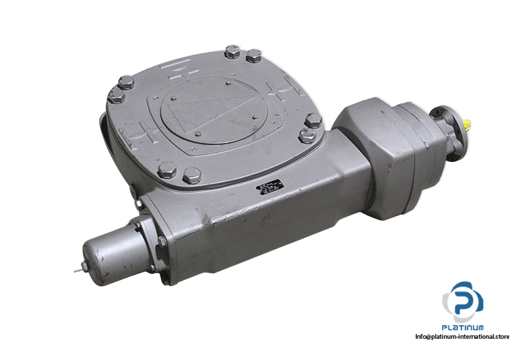auma-gs-200.3-part-turn-gearbox(used)-1