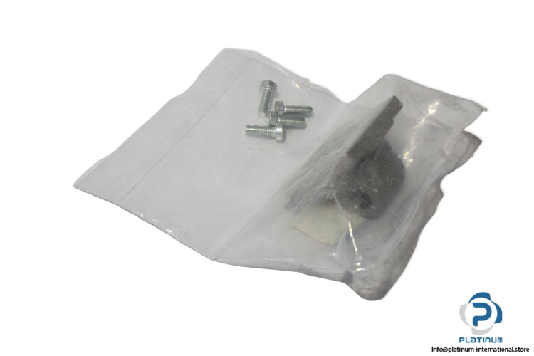 smc-C5040-single-clevis-bracket-(New)-1