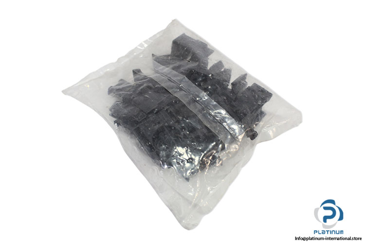 legrand-666985-fixing-clip(new)