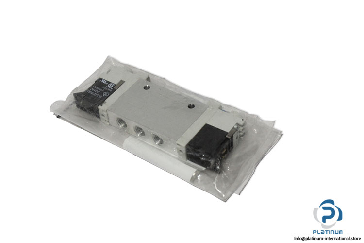 festo-566477-double-solenoid-valve-(New)-1