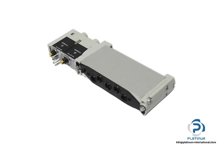 festo-VUVG-B14-T32C-MZT-F-1T1L-F-double-solenoid-valve-(New)