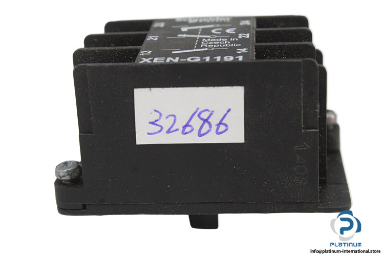 schneider-xen-g1191-contact-block(new)-5