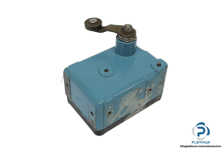 micro-switch-op-ar-limit-switch(new-without-carton)-1