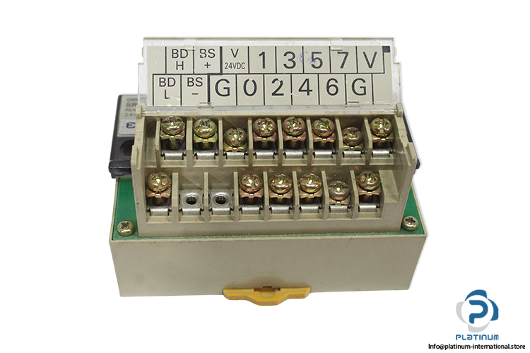 omron-srt1-od08-terminal-block(used)-3
