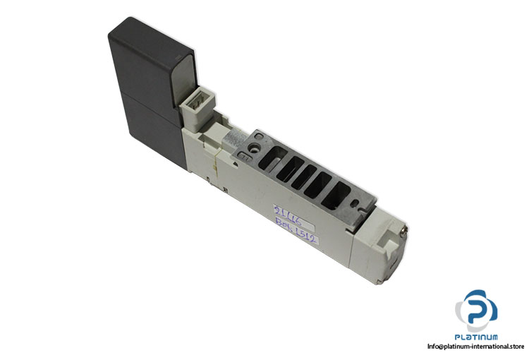smc-VQC2200N-5-solenoid-valve-(Used)