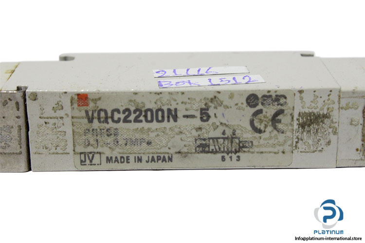 smc-VQC2200N-5-solenoid-valve-(Used)-3