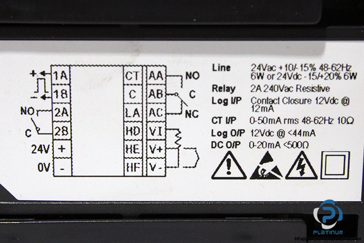 eurotherm-P116_CC_VL_LRX_R-pid-temperature-Controller-with-panel-(new)-(carton)-7