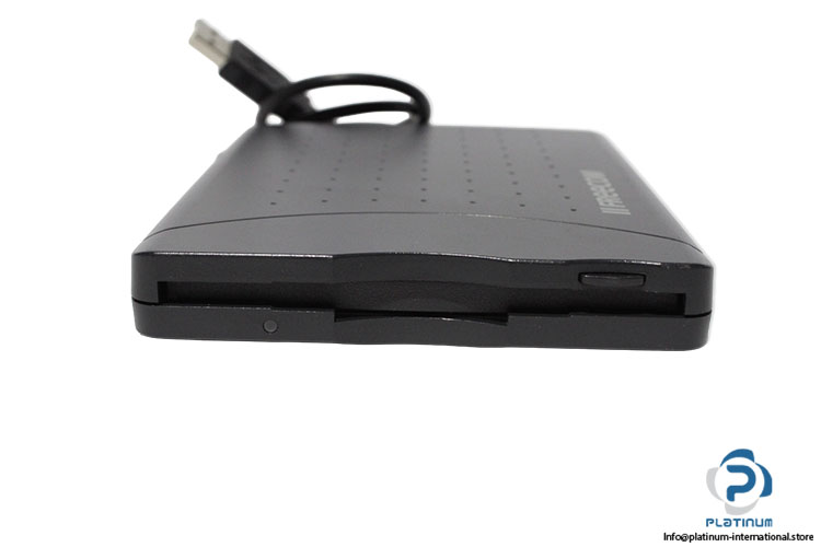 freecom-22750-floppy-disk-drive-(used)-1