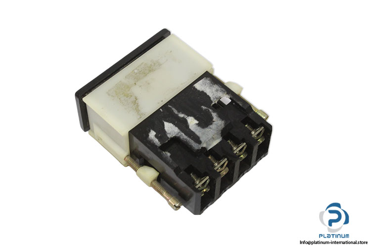 eao-03-061.001-pushbutton-switch(new)