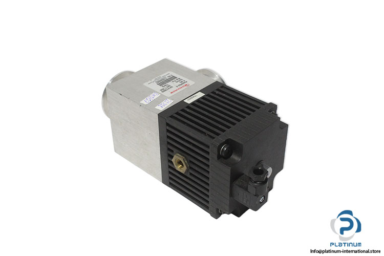 edwards-PV40PKAO-angle-valve-(New)