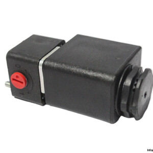 nass-magnet-108-030-0258-solenoid-coil-(New)