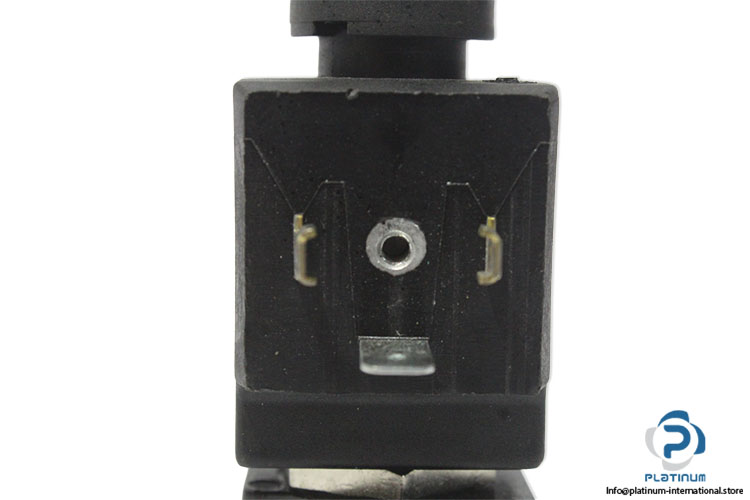 univer-AB-0757-electropilot-valve-(New)-2