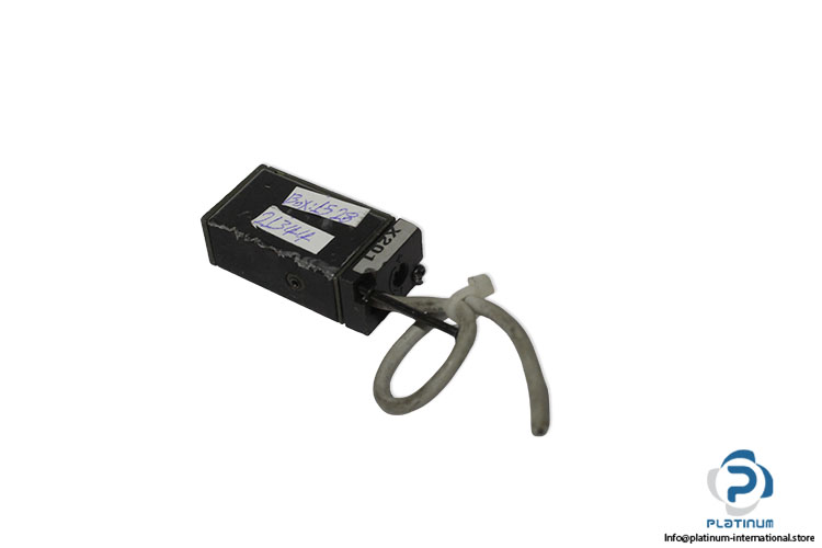 smc-IS1000-X201-pressure-Switch-(Used)