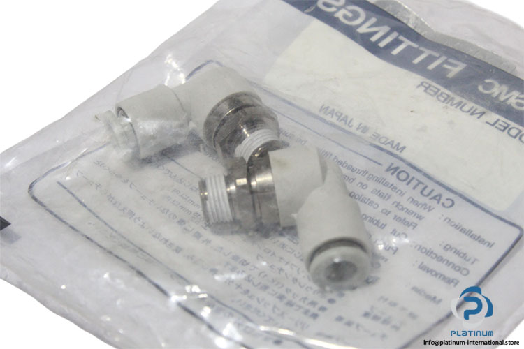 smc-KXL06-01S-male-connector-(New)-1
