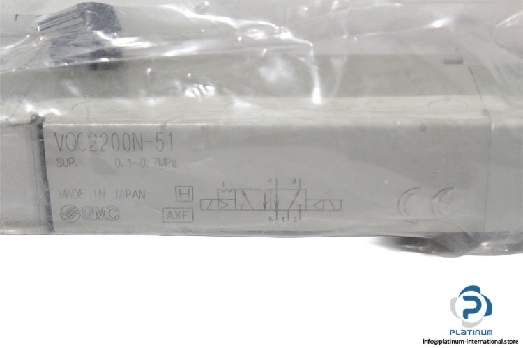 smc-VQC2200N-51-solenoid-valve-(New)-1