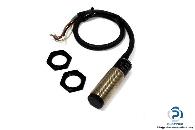 WENGLOR-TD11PA-PHOTOELECTRIC-DIFFUSE-REFLECTIVE-SENSOR_675x450.jpg