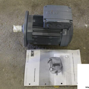 SEW-EDRE80M4FG3GDKCCTFAL-EXPLOSION-PROOF-AC-MOTOR_675x450.jpg